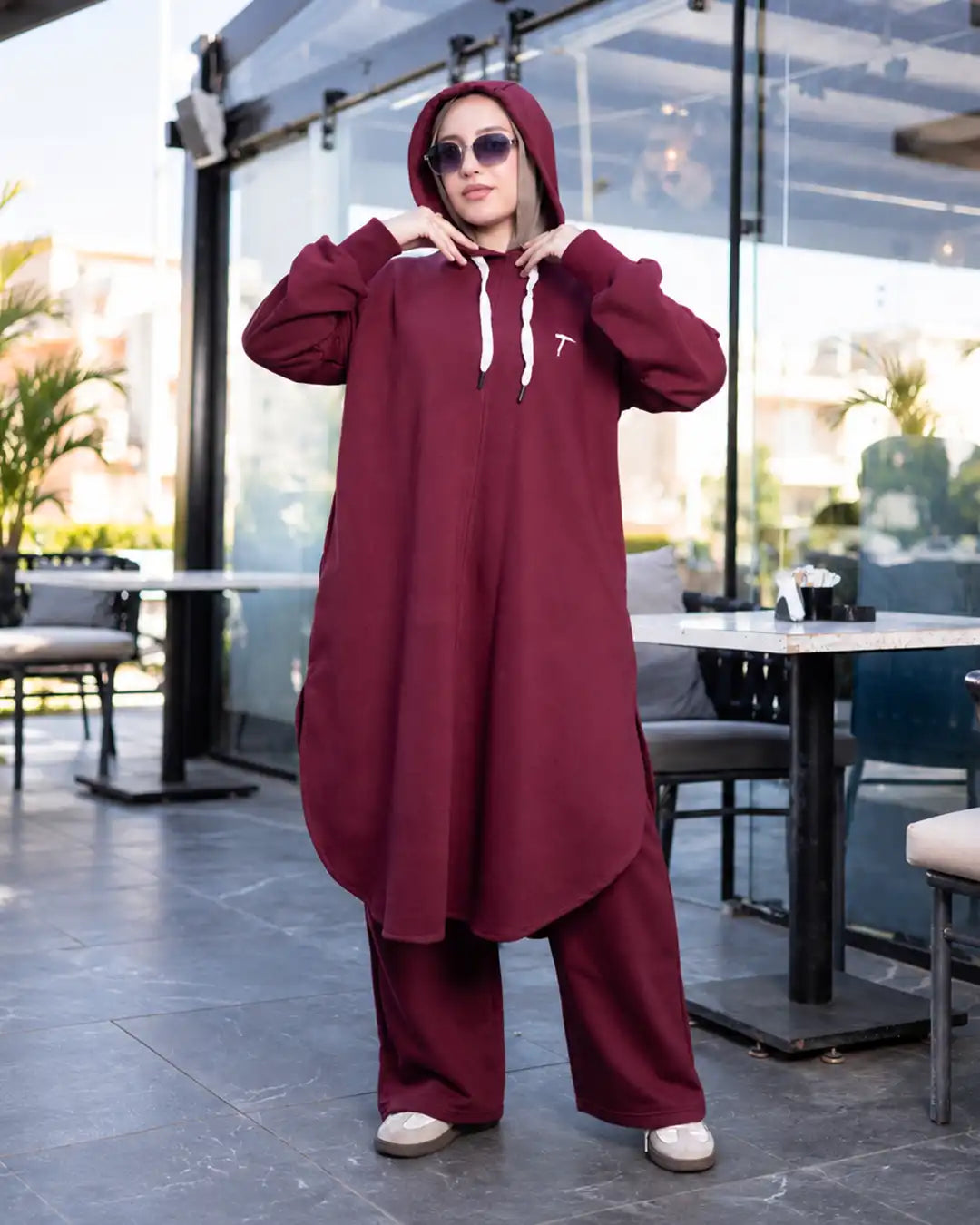 Hooded melton modest suit with long sweatshirt in burgundy