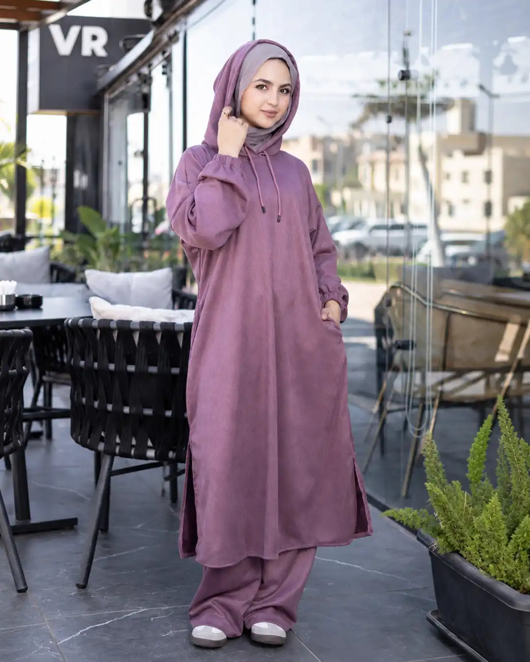 سوت سويد سكوبا مضلع للمحجبات بسويت شيرت طويل لون كشمير موف