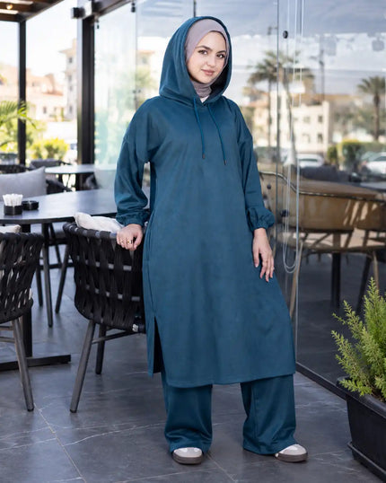 سوت سويد سكوبا مضلع للمحجبات بسويت شيرت طويل لون بترولي