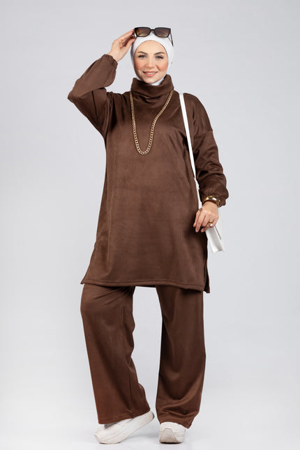 Modest basic suit with high neck in brown
