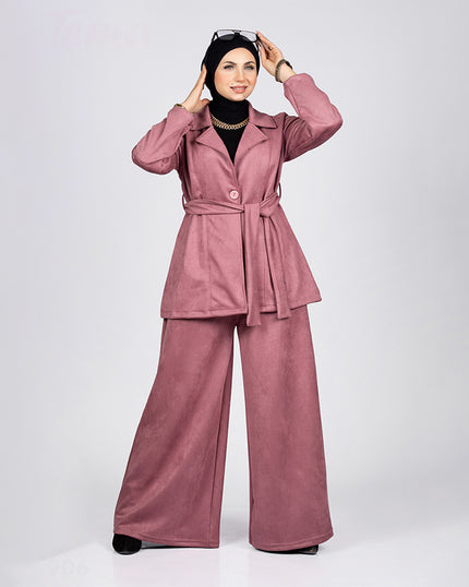 Suede scuba suit with belted jacket and wide pants in cashmere