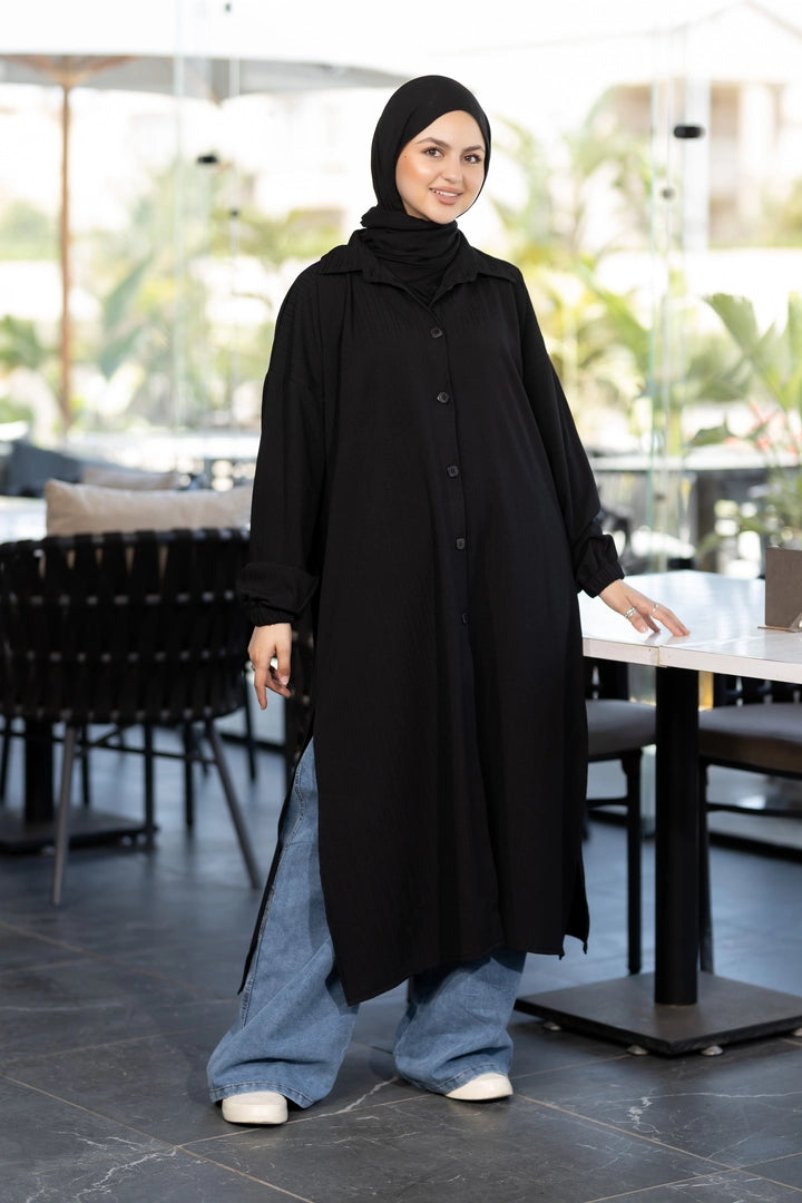 Long summer shirt for hijabis in black