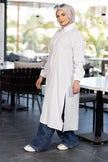 Long summer shirt for hijabis in white