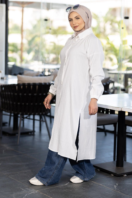Long summer shirt for hijabis in white